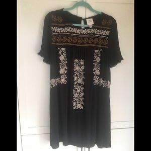 Knox Rose Embroidered Dress